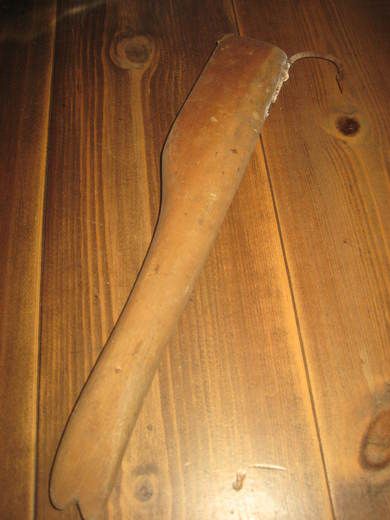 Gammel klepp brukt bed toskefiske i gamle dager ca 44 cm lang tidleg 1900