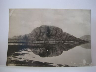 Torghatten Nordland Eberh B Oppi 60 tallet