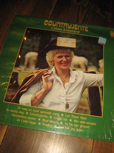 COUNTRYJENTE LILLIAN ASKELAND TLS 3042 1978