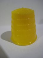 FINGERBJØR fra 60 tallet gul