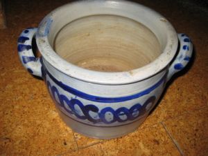 Keramikk krukke fra 40-50 tallet, blådekor.