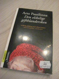 Paasilinna: Den elskelige giftblandersken. 2010.