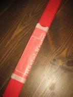Bastel krepp papir i ubrukt pakke,, 70-80 tallet. Rød.