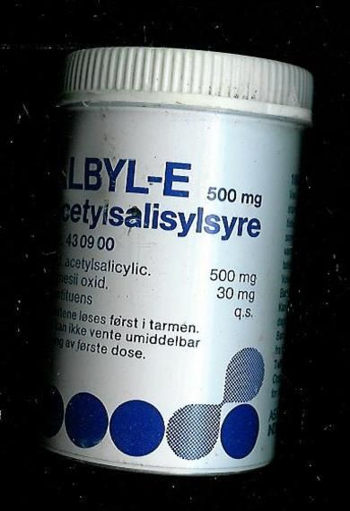Blikkboks fra 1984, ALBYL-E Acetylsalisylsyre. Fra Farmaceutisk Industri, Oslo.