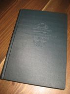 NIELSEN: PÅ VANDRING I SKRIFTENS HELLIG DOMME. 1925.