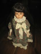 Pen porselensdokke 70-80 tallet