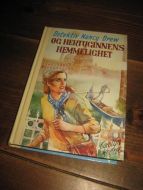 Keene: Detektiv Nancy Drew og HERTUGINNENS HEMMELIGHET Bok nr 69