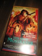 DEN SISTE MOHIKANER 1992 15 ÅR 102 MIN