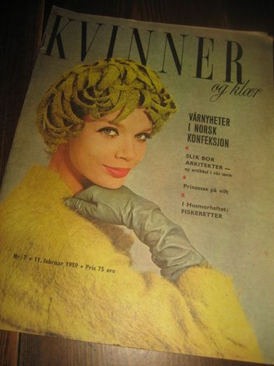 1959 nr 007 kvinner OG KLÆR