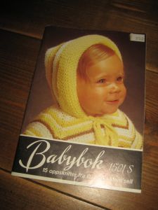 Babybok 1501 S, 15 OPPSKRIFTER FRA 0-2 år i Mamsell- 