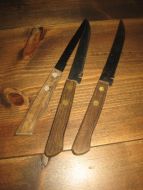Lot eldre kjøkkenkniver med trehandtak 3 stk 50-60 tallet