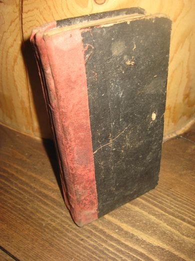 Åstrand: Ny og fuldstændig Lommebog ved Kjøb og Salg i kroner og Øre samt Rentetabeller etc 1876