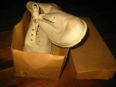 TRETON ubrukte joggesko nr 35 50-60 tallet