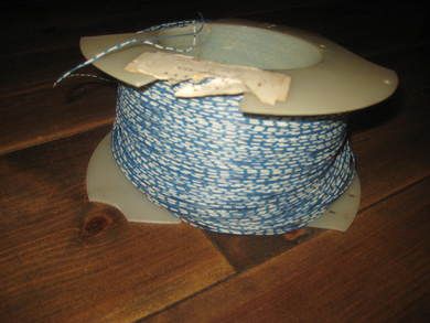 Trommel med masse innhold, ca 2 kg. 