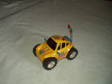 FUNNY bil 18 cm lang