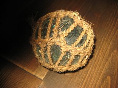 Eldre kavlkule med fletting tidleg 1900 ca 11 cm i diameter Mørk grønn