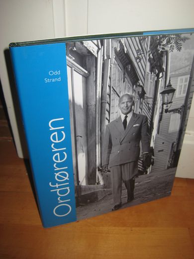 Strand, Odd: Ordføreren. Bergens legen og politikeren Eilert Eilertsen- en biografi. 2004.