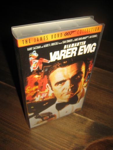 DIAMANTER VARER EVIG JAMES BOND 1971 15 ÅR 115 MIN