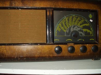 Astor radio