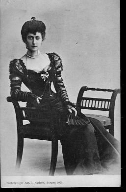 Arnt J. Karlsen, Bergen 1905