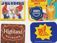 Etiketter fra Emdal Brusfabrikk